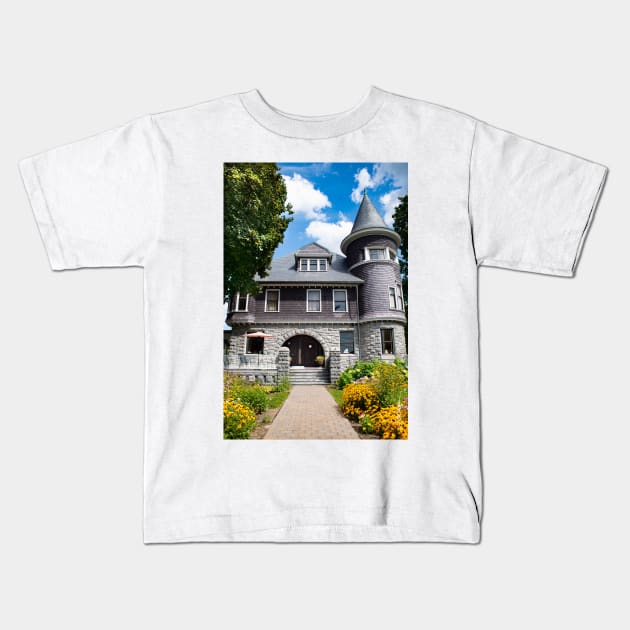 Chaffee Art Center in Summer Kids T-Shirt by srwdesign